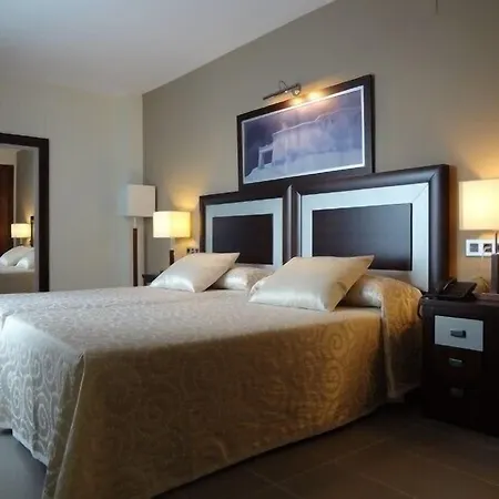 Rural Real De Poqueira Hotel 3*